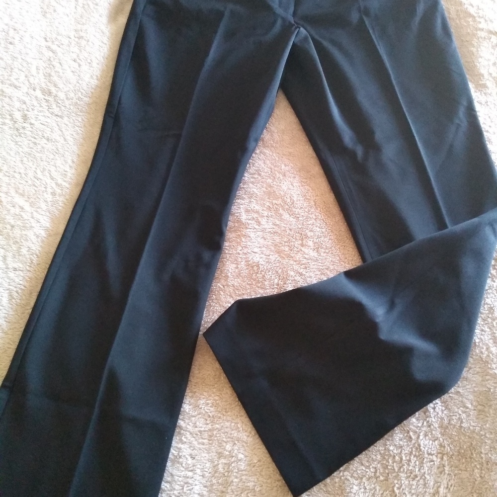 Express size 14 reg black bootcut new editor pant